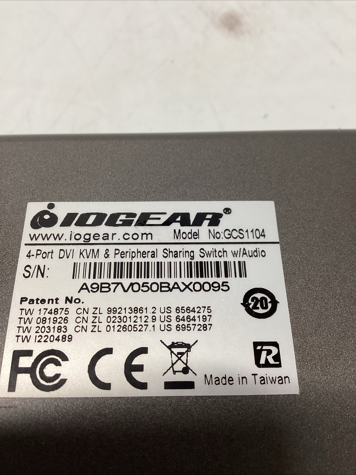 IOGEAR GCS1104 4-Port DVI KVM Switch USB 2.0 w/ Audio Periph