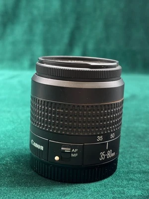 Objectif Canon EF 35-80 mm f/4-5,6 III pour pièces - Photo 1/4