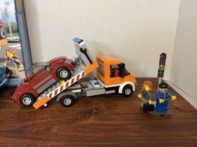 LEGO Retired 60017 City Flatbed Truck 100% Complete with Box and Manuals 