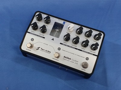 Two Notes Revolt Guitar Preamp