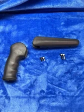 Thompson Center G2 Contender  Rubber Gripper Pistol Grip & Forend by Choate Mfg