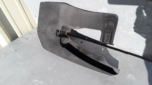 2014-2017 MERCEDES SPRINTER W906 2500 FRONT PASSENGER SIDE MUD FLAP SHIELD OEM - Picture 7 of 9