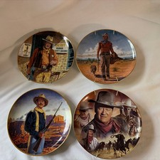 SET OF 4- John Wayne Collectable Plates/Franklin Mint Excellent. 3 W/holders