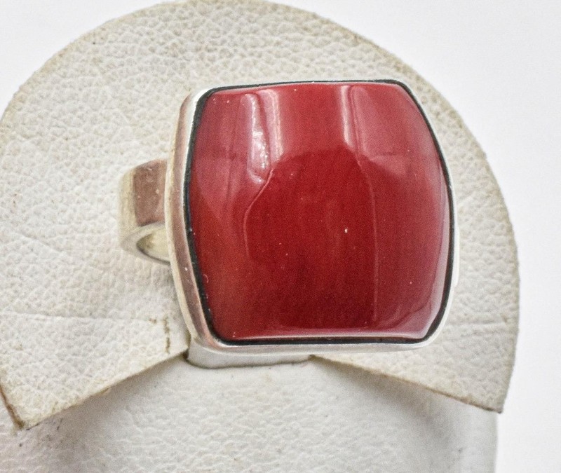 Estate Sterling Silver Thomas Tucker hand made Deep Red Coral unisex ring size 7