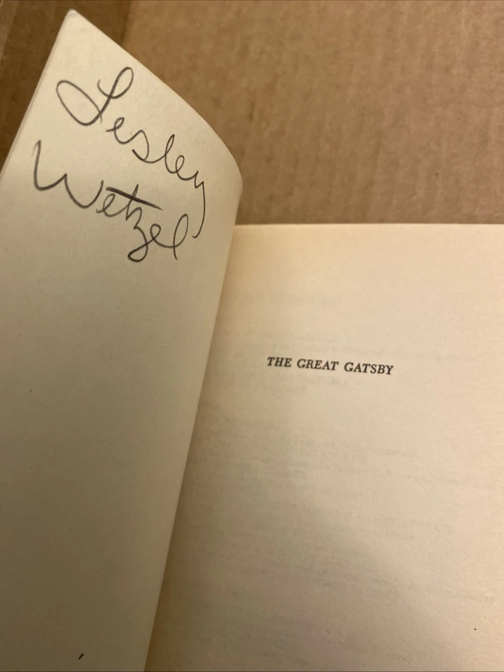 The Great Gatsby by F. Scott Fitzgerald Clean 1980 Foto 4 de 4