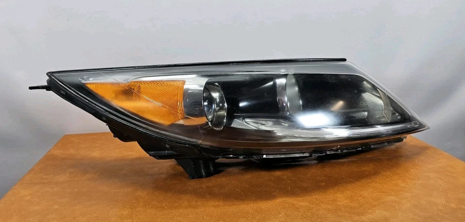 KIA SPORTAGE 2011 2012 pasajero derecho halógeno con faro LED DRL fabricante de equipos originales usado #5 Foto 3 de 4