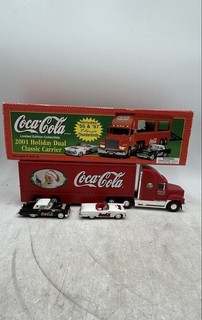 2001 Coca Cola Holiday Dual Classic Carrier Truck & Ford Thunderbird Cars Set