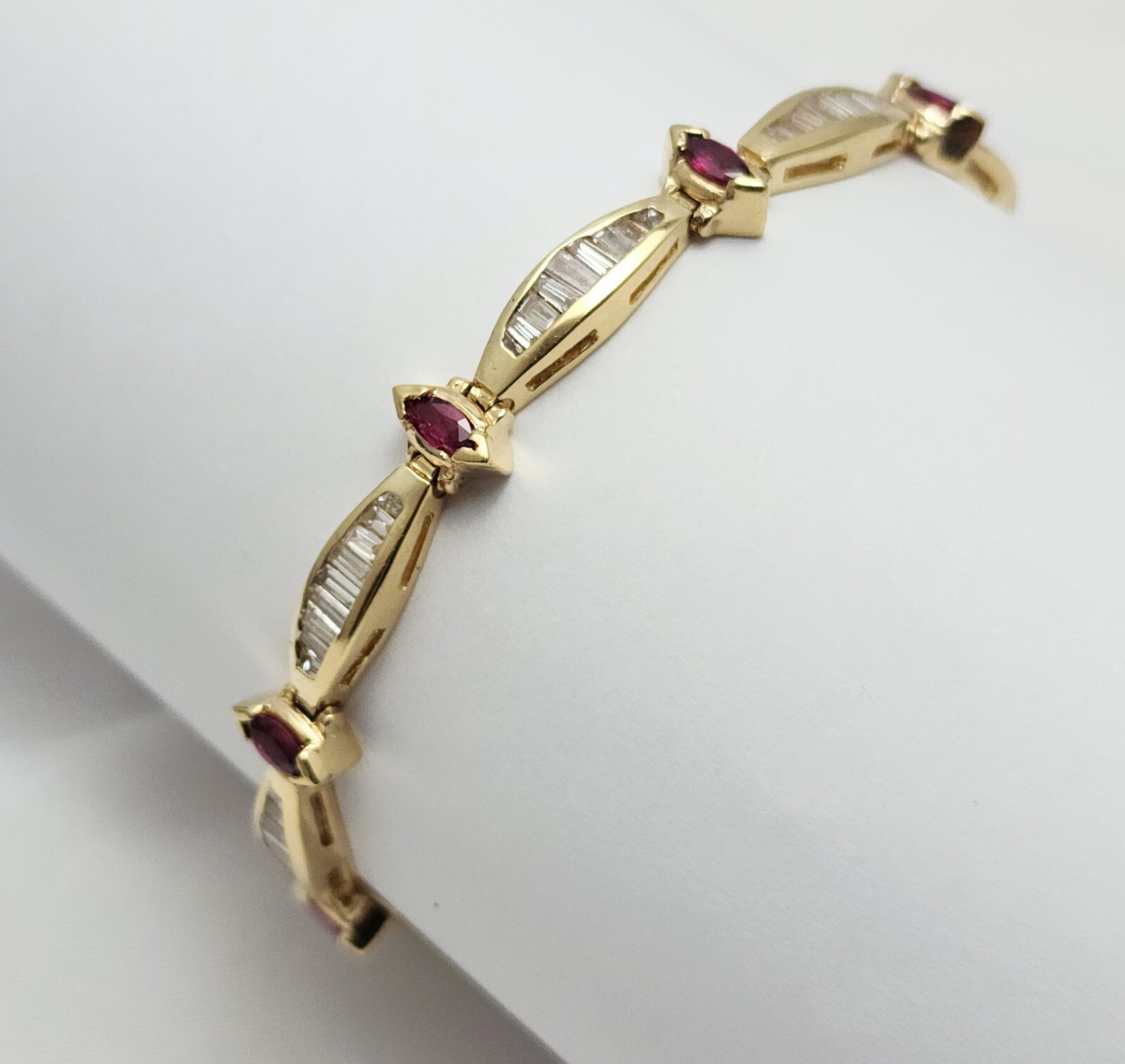 Unique 14K Solid Yellow Gold Designer Ruby & Diam… - image 1