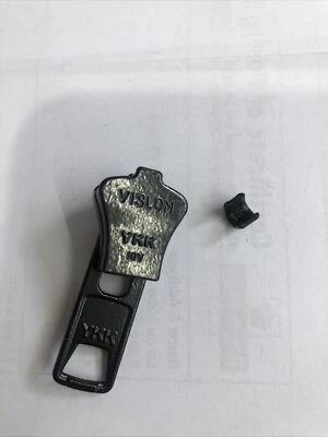 NO-10, BLACK,VISLON SLIDER/RUNNER/PULLER FOR CHUNKY PLASTIC YKK ZIP