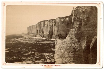 Etretat. Les Falaises de Benouville. Kabinettkarte Karte. Fotoalbum Frankreich. N.D