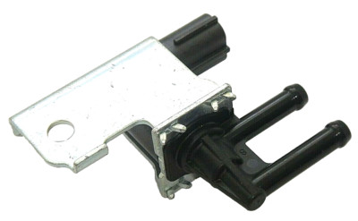 NEW GENUINE/ OEM 18114-63J00 18114-63J00-000 for SUZUKI GRAND