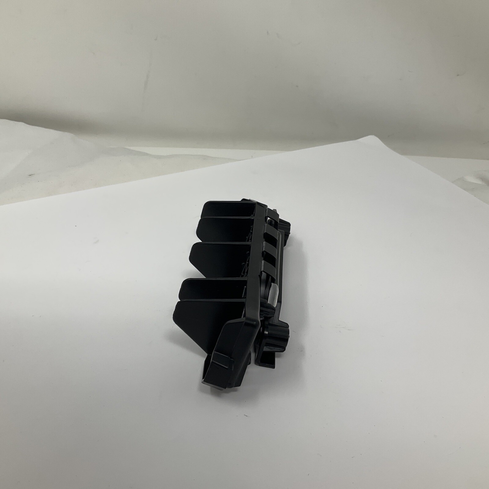 Bumper Guide, Left Upper Inside 51119883445,4A256D5 OEM Genuine 