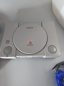 Sony PlayStation 1 PS1 Console Bundle 2 Controllers 2 Games SCPH-7501 Tested 