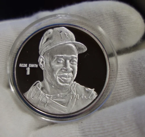 .999 1 oz Silver Round MLBPA Ozzie Smith Limited Edition