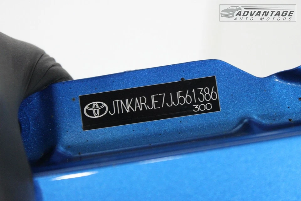 TOYOTA COROLLA IM 2017-2018 hatchback guardabarros delantero derecho carcasa panel OEM Foto 4 de 4