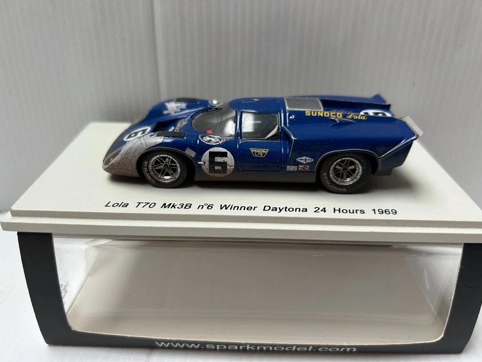 SPARK 43DA69 Lola T70 Mk3B #6 Winner Daytona 24h 1969 M. Donohue C. Parsons 1/43 - Photo 2/4