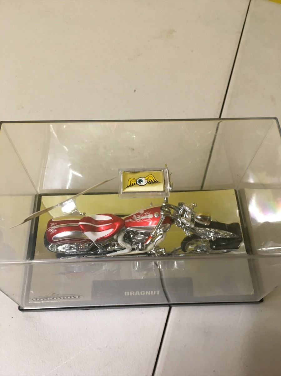 Jada Toys DRAGNUT MOTORCYCLE VON DUTCH 1:18 RED | eBay Jada Toys DRAGNUT MOTORCYCLE VON DUTCH 1:18 RED | eBay