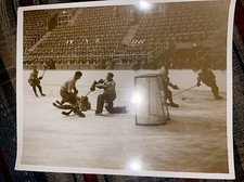1936 BNL HOCKEY JAMES FOSTER TYPE 1 PHOTO HARRINGAY RACERS NHL ENGLAND GREYHOUND