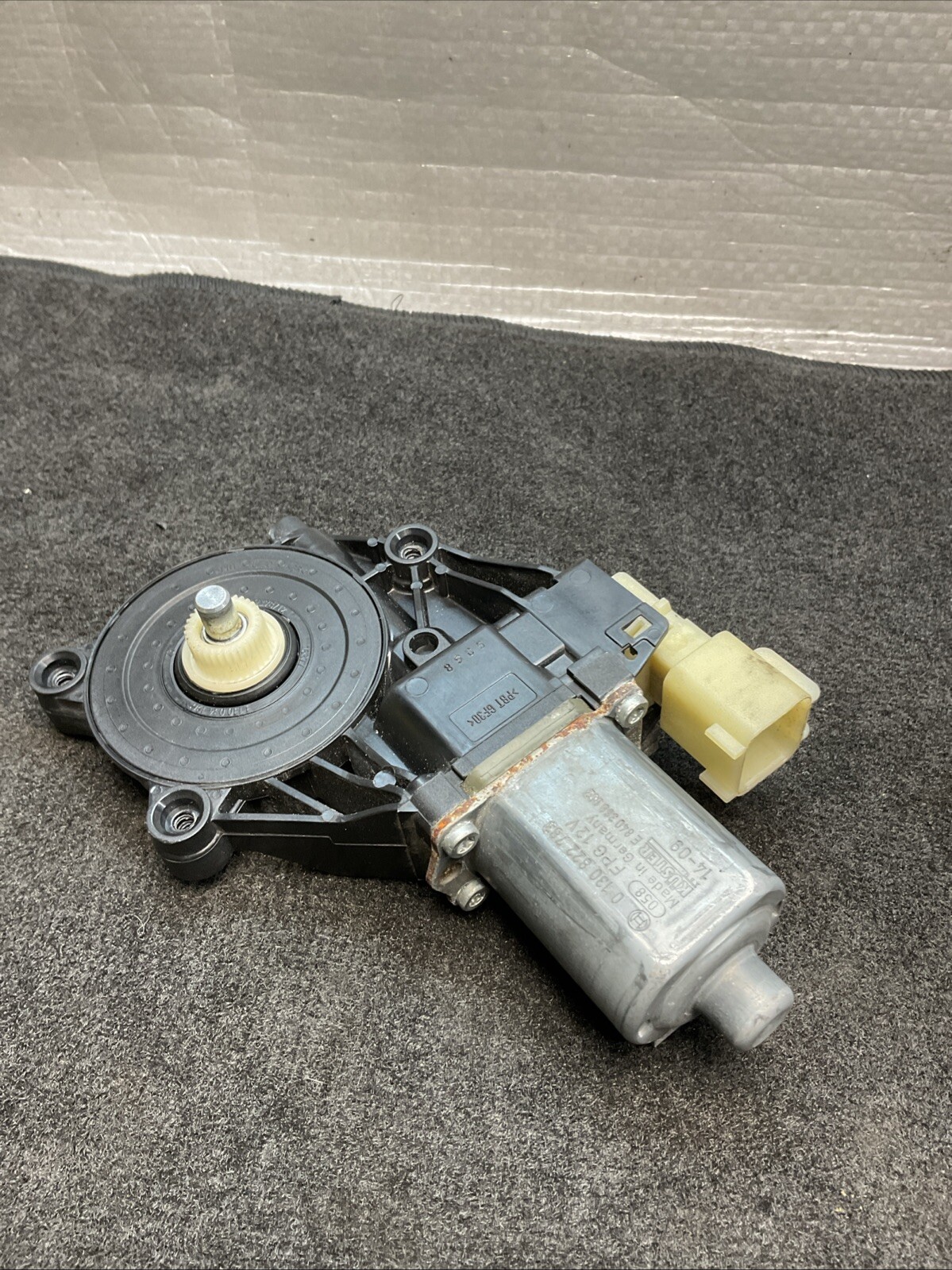 Maserati Quattroporte 2014-2017 FRONT+RIGHT Power window motor