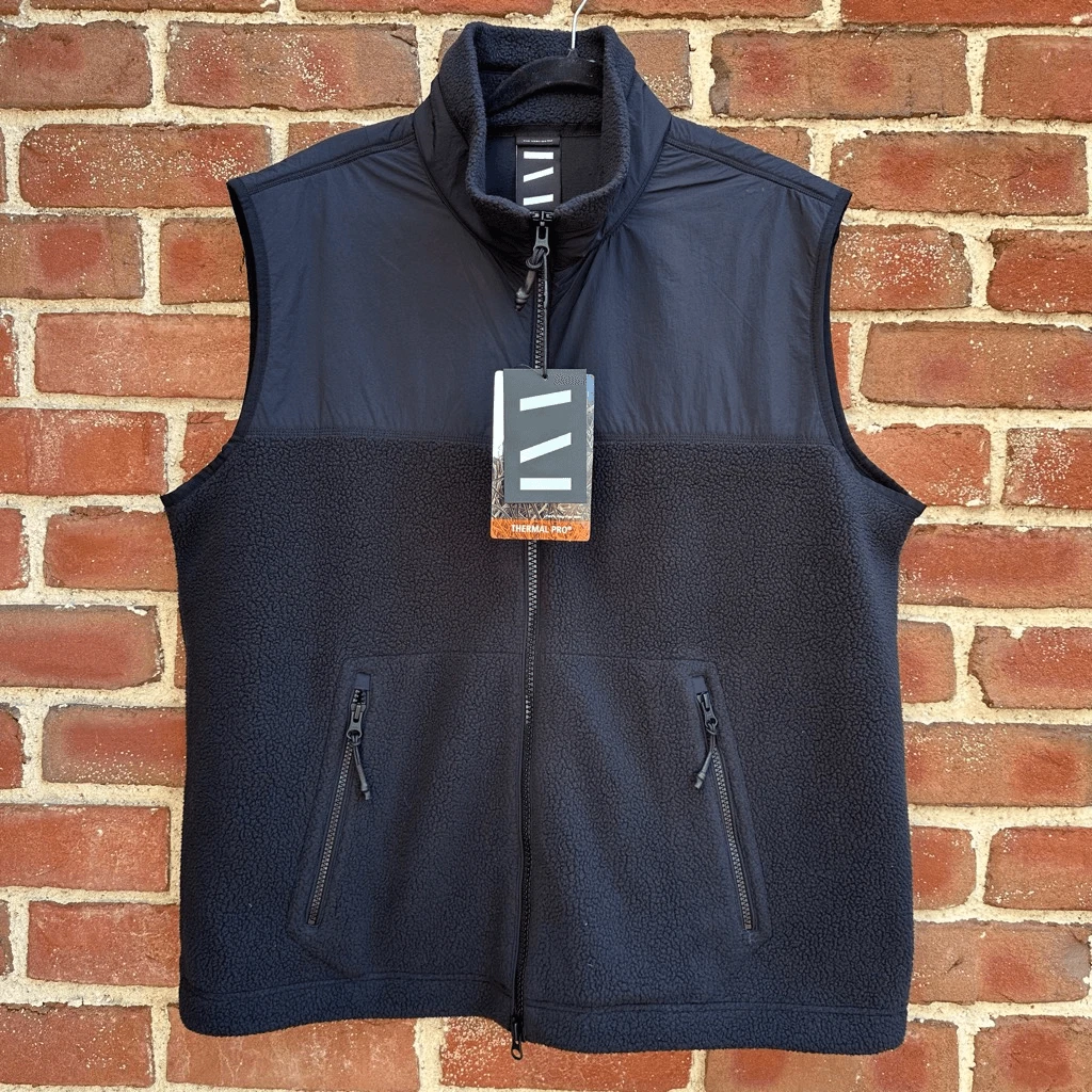 The Very Warm $125 Fleece Vest Black Men’s Small NWT