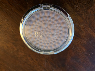 New in box Physicians Formula Mineral Glow Pearls Highlighter Powder - Ice Pearl