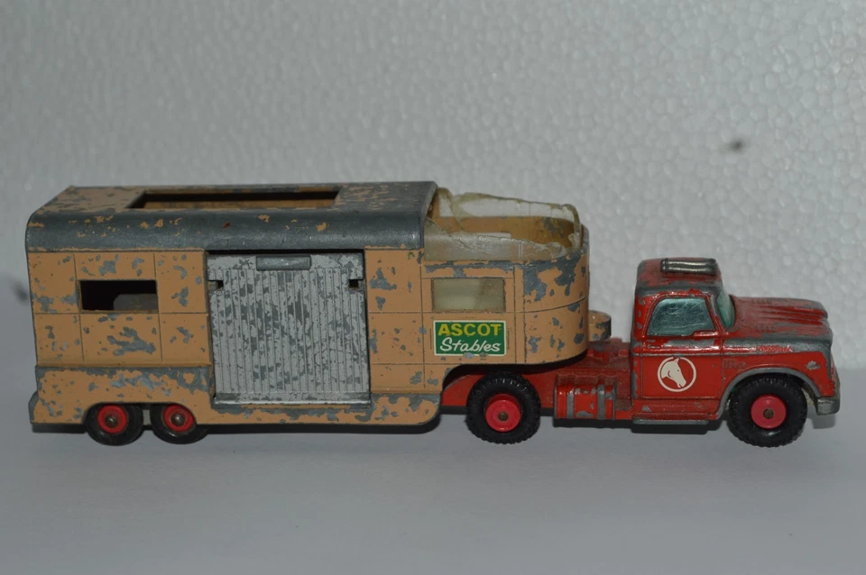 Lesney Matchbox King No K18 铰接马厢厢式货车 英国制造 大约 20 世纪 60 年代 — 第 2/4 张图片