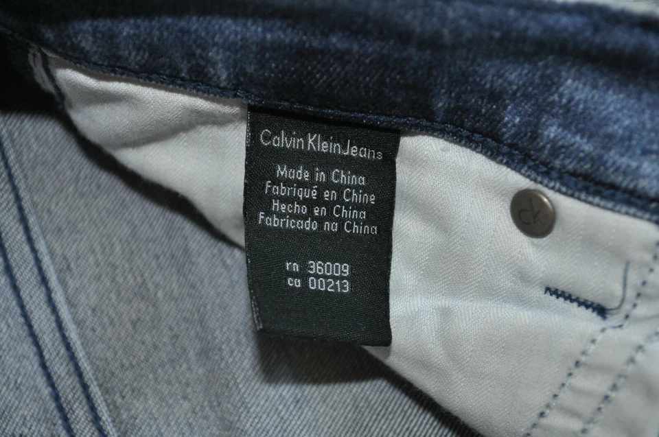 👍 Nuevo CALVIN KLEIN W27 Vaqueros DC4 NUBE OSCURA SOUCHY SKINNY Mujer Foto 3 de 4