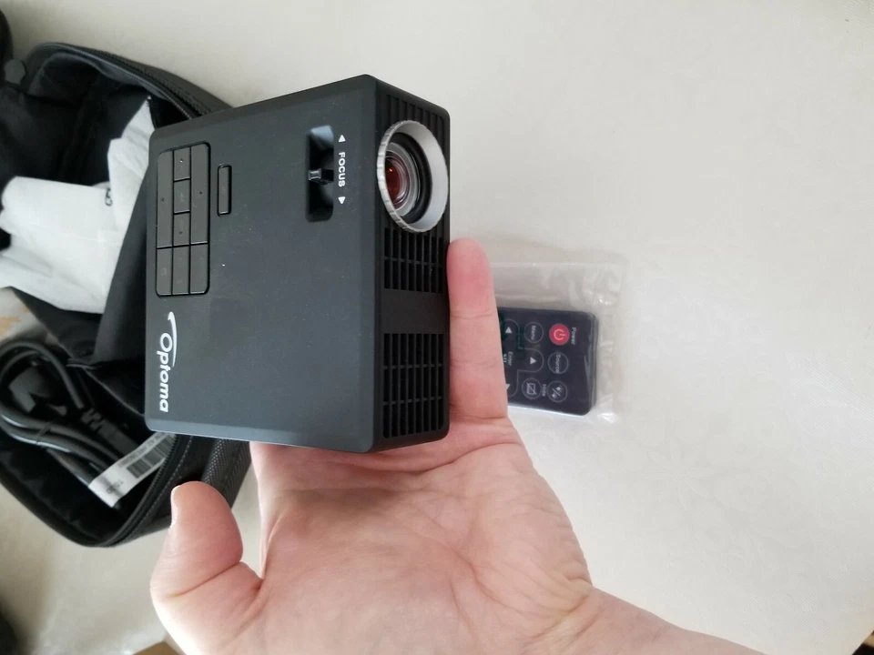 Optoma ML750e data projector DLP WXGA (1280x800) 3D Portable projector Black New - Image 2 of 4