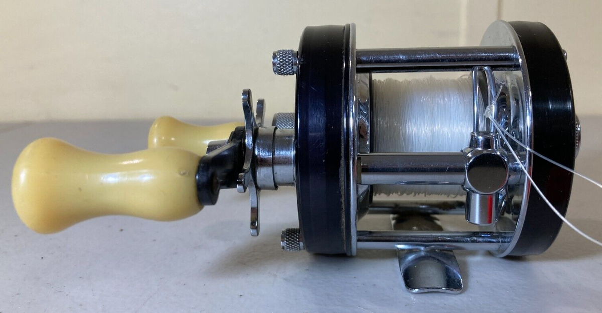 Vintage Abu Sweden Ambassadeur 5000C Level Wind Bait Cast Vintage Abu Sweden Ambassadeur 5000C Level Wind Bait Cast