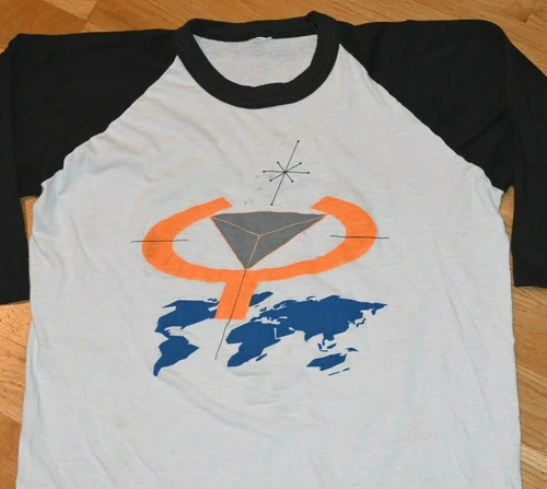 YES rare concert tour jersey tee t-shirt M/L 80 1980s vintage concert t-shirt, vintage, single stitch, B+ condition