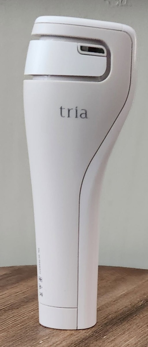 Authentic Tria Age Defying / Smooth Beauty Laser, FDA cleared - No