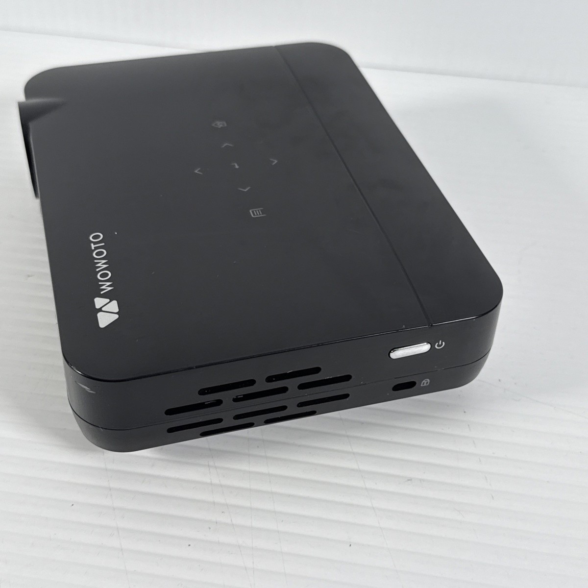 Wowoto H8 HDMI smart projector - Black ~ Works. s3 | eBay