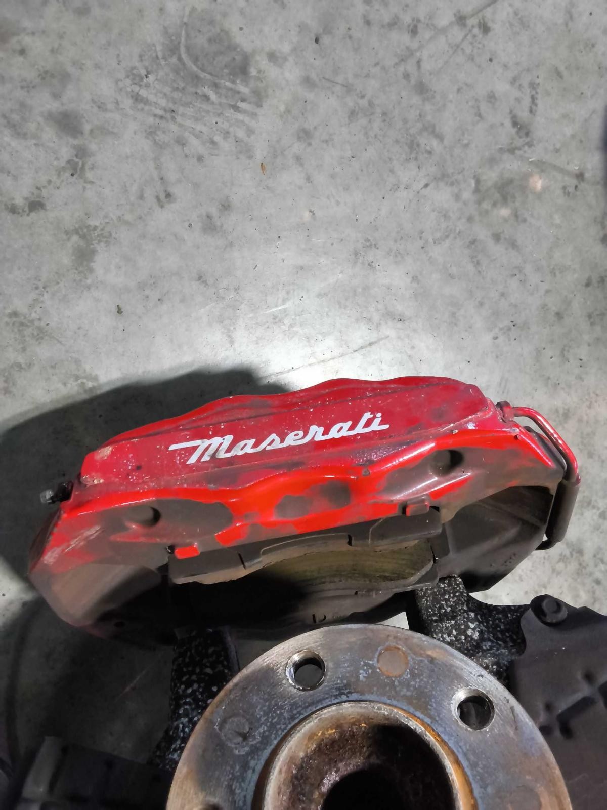 Maserati Ghibli 2017 Brake caliper P/N 670009176