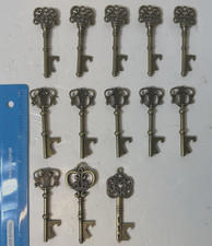 13 Decorative Skeleton Keys Style Brass Look Steampunk Jewelry Pendant Charms