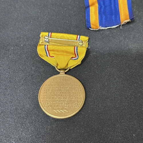 Military Medals Lot - WWII National Defense American Defense Estate Find! Read - Picture 3 of 14
