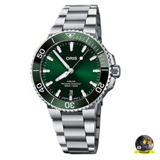 Image of Oris Aquis Date 41.5mm Green Dial Men's Watch 01 733 7766 4157
