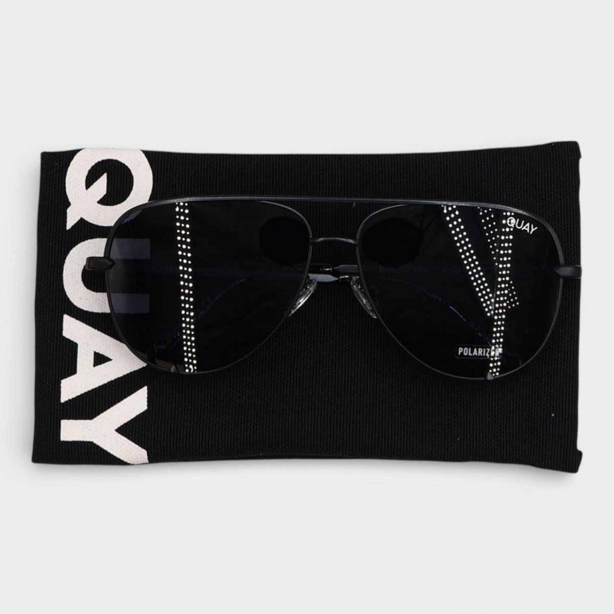 Quay Australia Black Aviator Large High Key Sunglasses with Clear Branded Case Quay Australia QC-000142 High Key: Buy Online at Best Price  main image 3