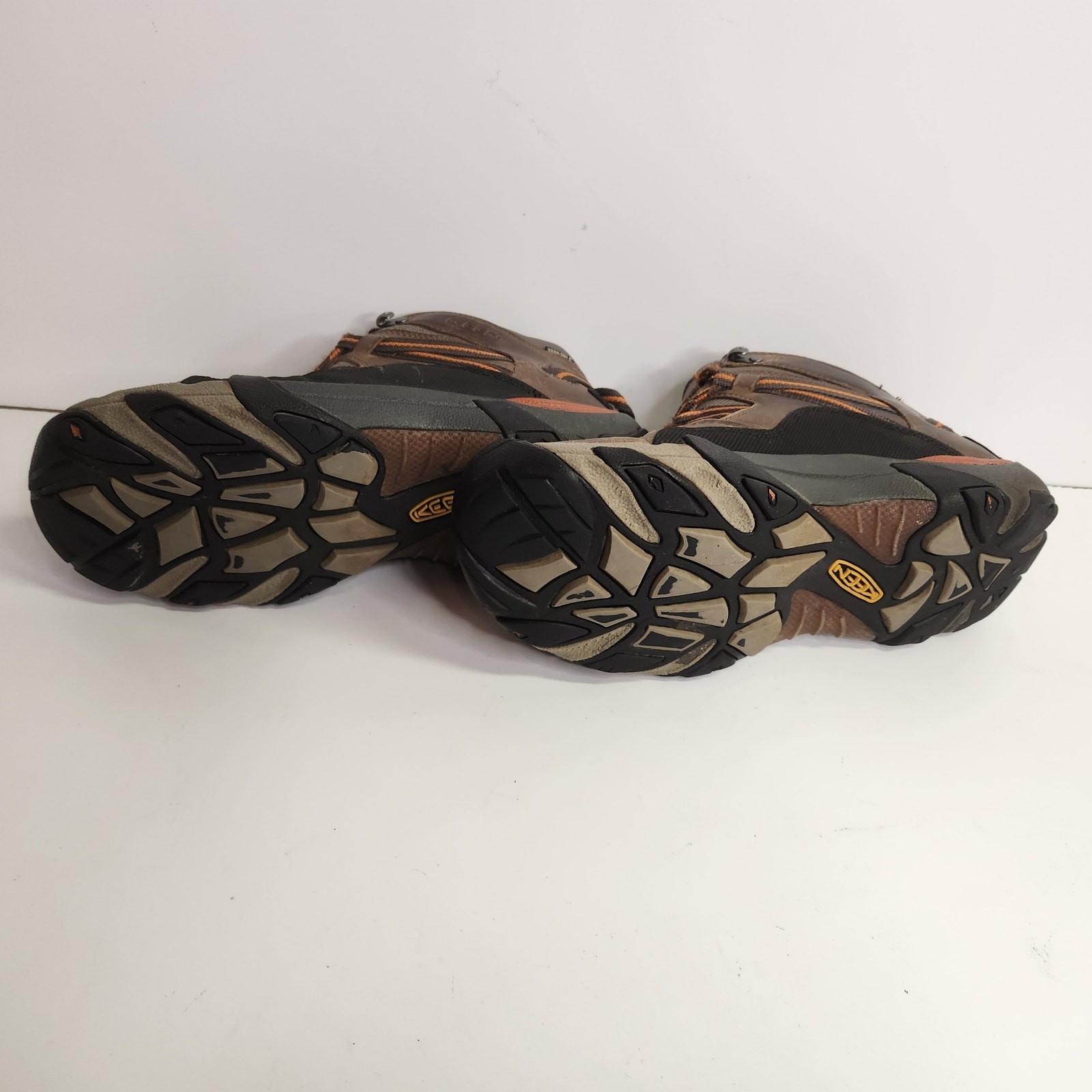 Stivali da trekking Keen uomo Red Rock Mid taglia 9