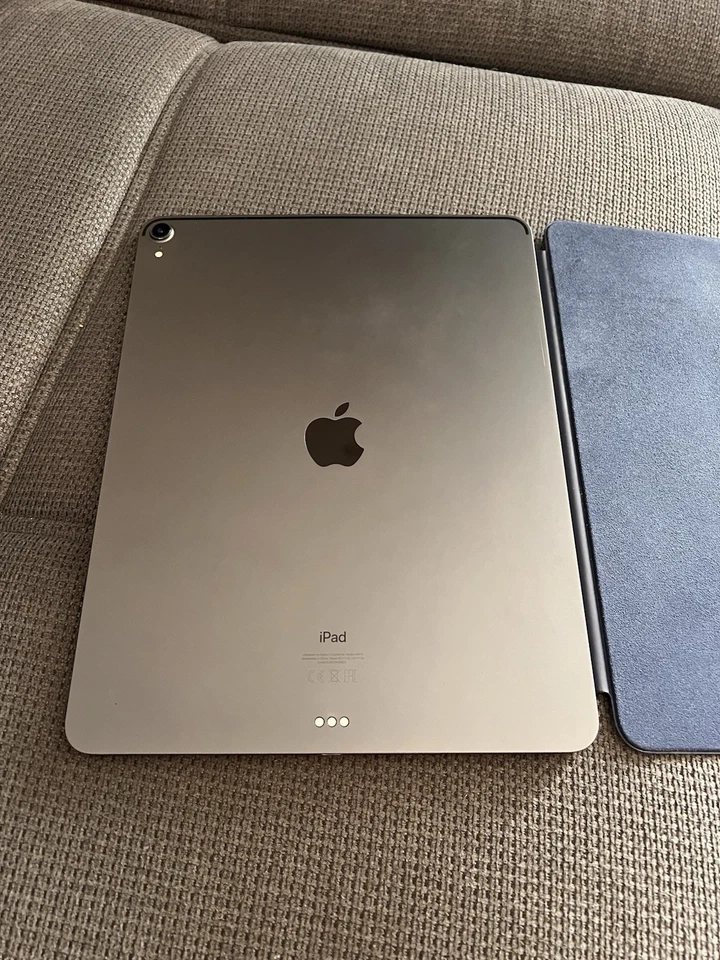 Apple iPad Pro 3 2018 12.9 Zoll 512 GB iPadOS Tablet Space Gray A1895 MTJD2FD/A - Bild 3 von 4