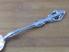 Oneida MICHELANGELO Stainless Heirloom Cube Glossy Flatware Silverware CHOICE