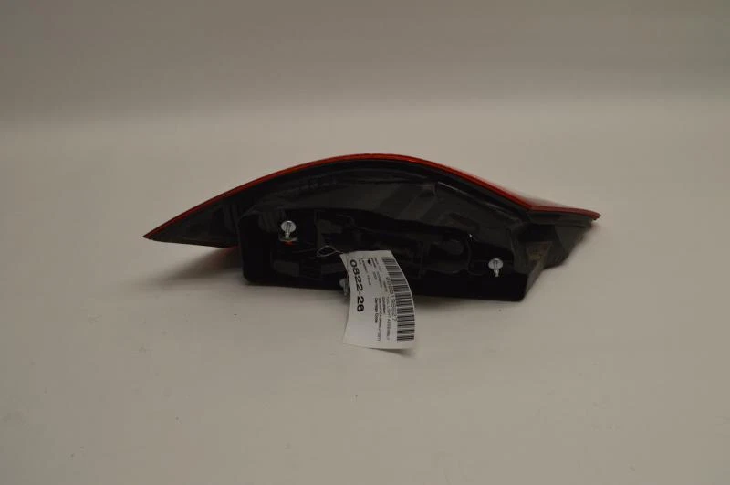 2005-2008 Porsche Boxster OEM Right Rear Tail Light RH - Image 3 of 4