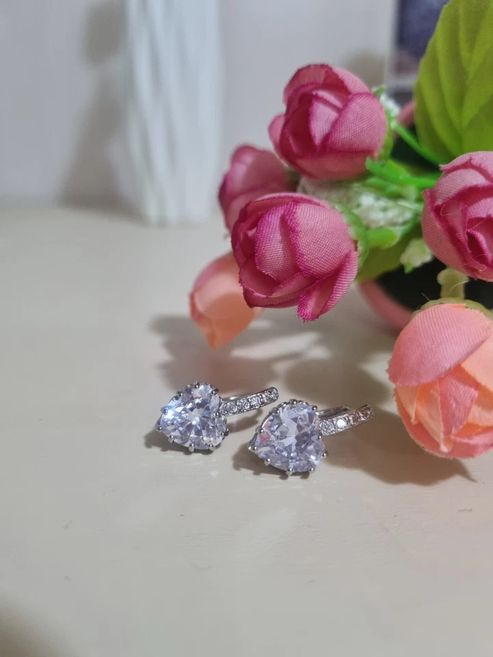 Orecchini cuore trasparente argento 925 NUOVI - Immagine 2 di 4