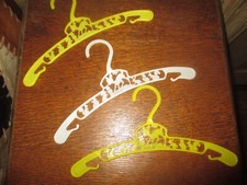 PRE-OWNED Vintage YELLOW WHITE Baby Animals CHILDREN'S CLOTHES HANGERS- 1960's