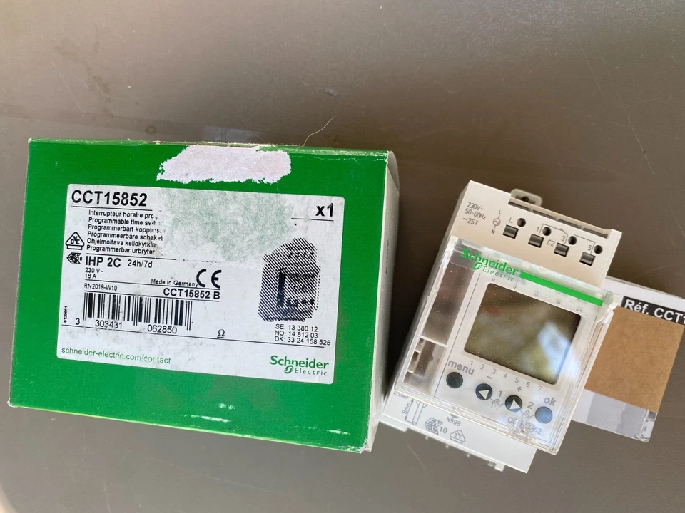 SCHNEIDER Acti9 IHP - Interrupteur horaire digital 24H/7J - 2 canaux - CCT15852 - Photo 3/4