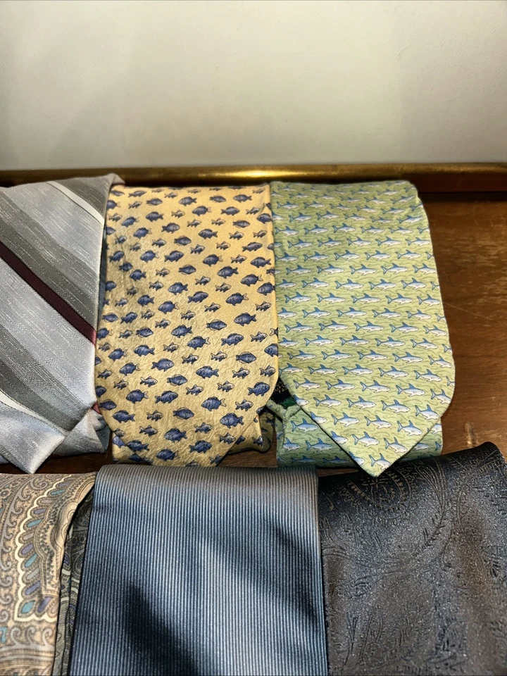 8 corbatas de diseñador de colección para hombre Pierre Cardin, Christian’s Closet, Valentino, Tomm Foto 4 de 4