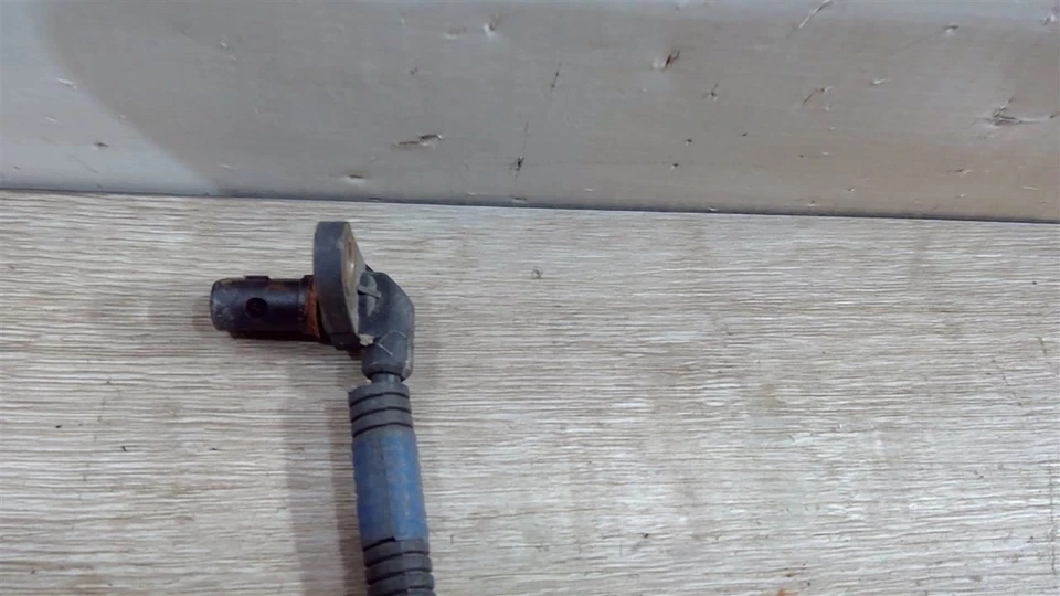 Sensor de velocidad ABS trasero izquierdo Hyundai Accent 2015-2017 OEM 95680-1R100 Foto 2 de 4