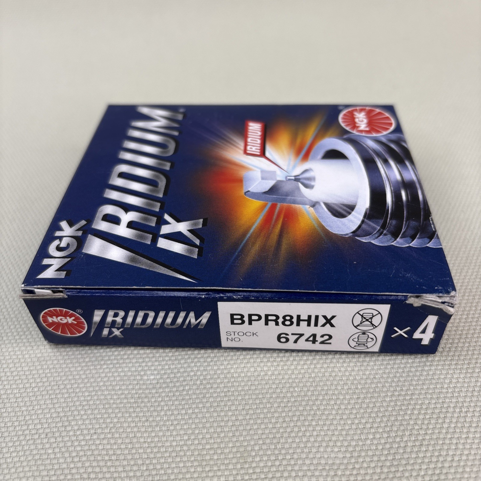 Set of 4 NGK IRIDIUM IX Iridium Spark Plugs BPR8HIX 6742 