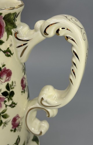 VTG Porcelain Boudoir Pitcher Beige Pink Cabbage Roses Fluted Bottom Handle - Picture 5 of 12
