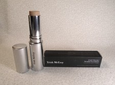 TRISH MCEVOY Fast-Track Portable Foundation 2 Full-Size/Boxed