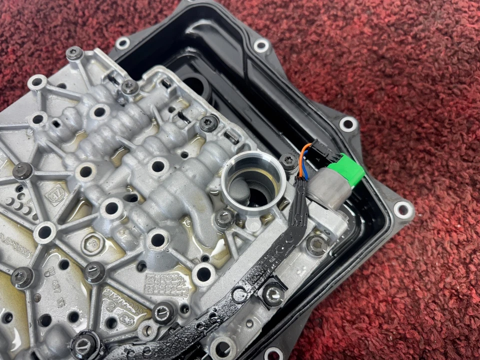 BMW G29 G26 G22 G20 Automatic Transmission Valve Body Mechatronics Oem 33K B - Image 2 of 4